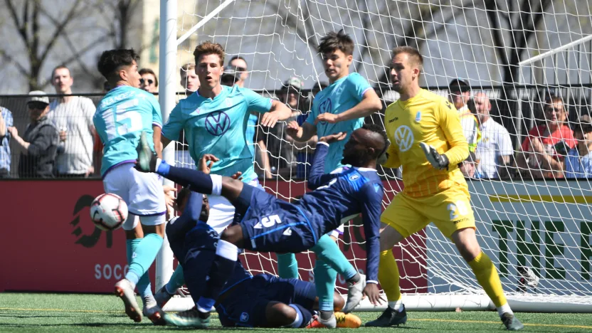 SOCCER-CANADA-FCEvPFC