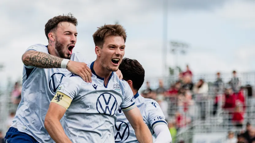 VFC vs HXFC, Jun 23, 2024