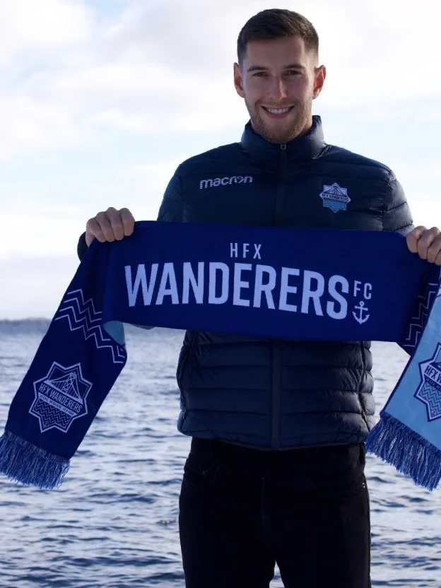 Wanderers sign former Valour midfielder Louis Béland-Goyette
