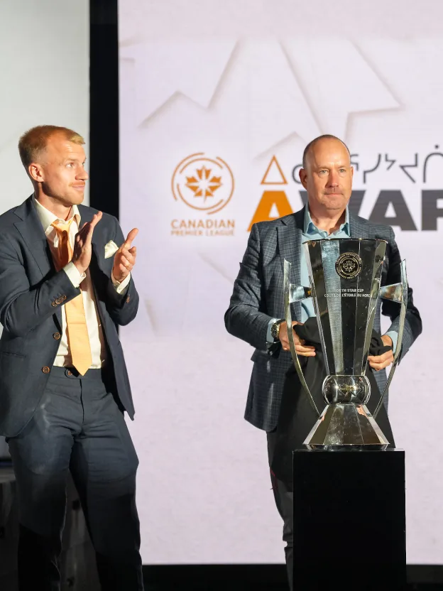 La PLC honore les lauréats des prix de fin d’année, dévoile la Coupe de l’Étoile du Nord
