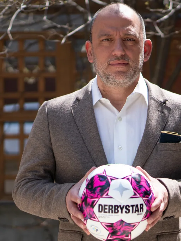 La Première Ligue Canadienne embauche Costa Smyrniotis comme premier Vice-Président, Soccer