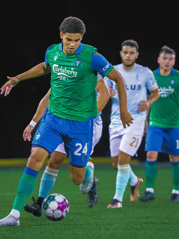 York United transfer Osaze De Rosario to Tacoma Defiance