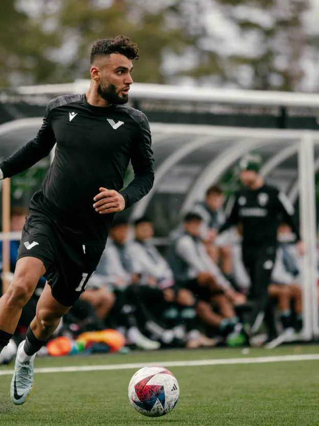 Vancouver FC open negotiations with 8 pending free agents