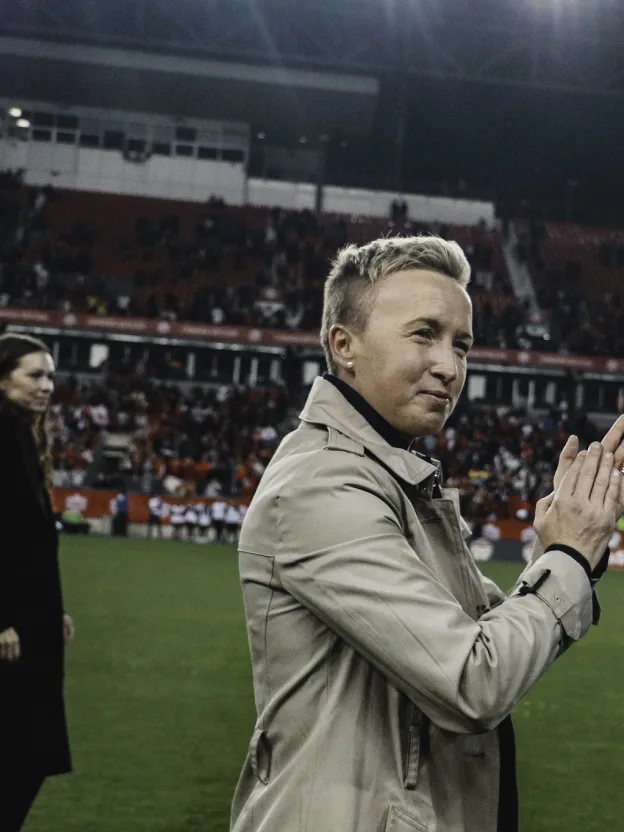 Bev Priestman extended as CanWNT coach until 2027