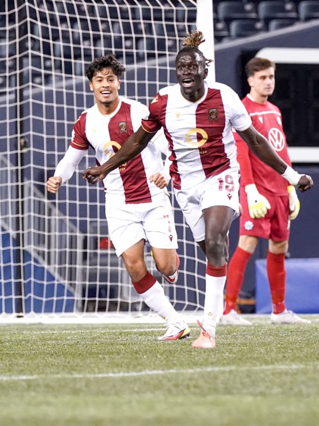 HIGHLIGHTS: Valour FC stay in playoff mix after dominant win over HFX Wanderers