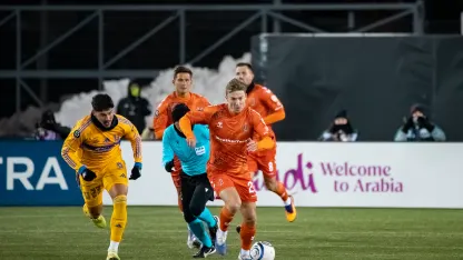 A15I5798 jojo qian (1)