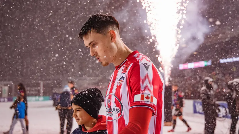 2025-11-09_ATLvsCAV-210