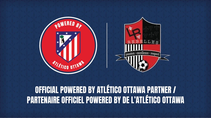 Atlético Ottawa et les Rebelles de Louis-Riel officialisent un nouveau partenariat grâce au programme Powered By 🤝🌱