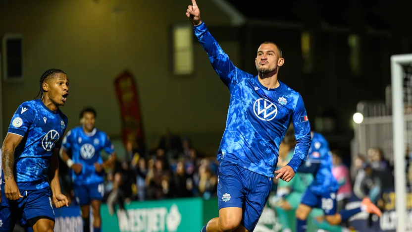 Halifax Wanderers transfer Coimbra to IFK Göteborg for club-record fee