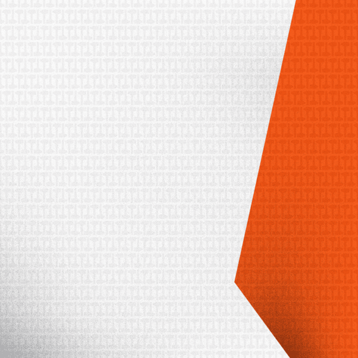 FC-Waterfall_White_Spark_BG_1x1_eg2a2r